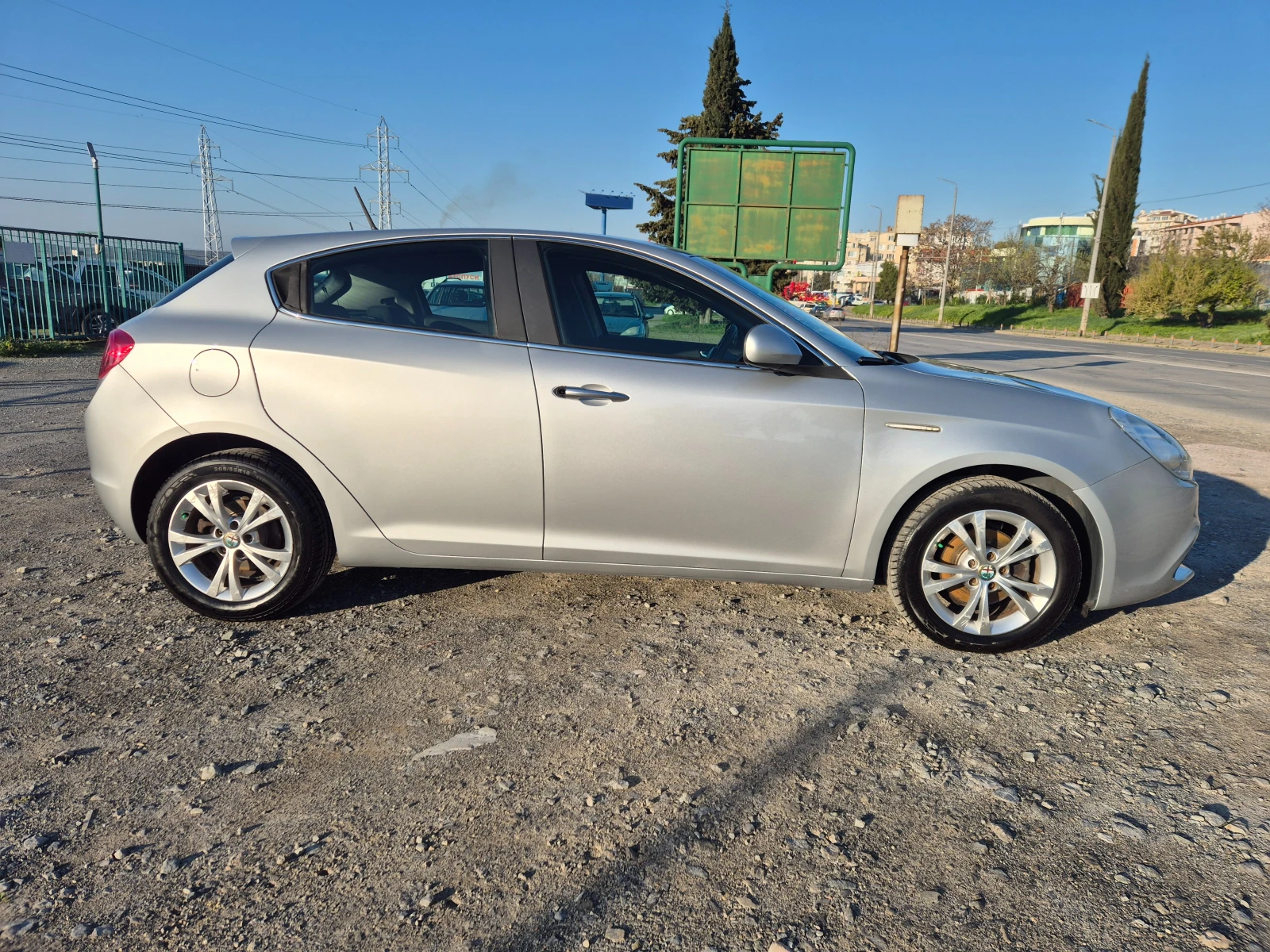 Alfa Romeo Giulietta 2.0JTD-M2, снимка 6 - Автомобили и джипове - 54104857
