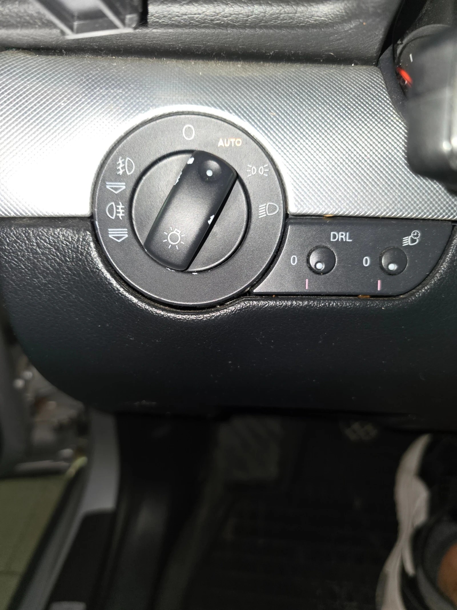 Audi A4 DIZEL 1.9 116hp 2008g, снимка 9 - Автомобили и джипове - 54558781