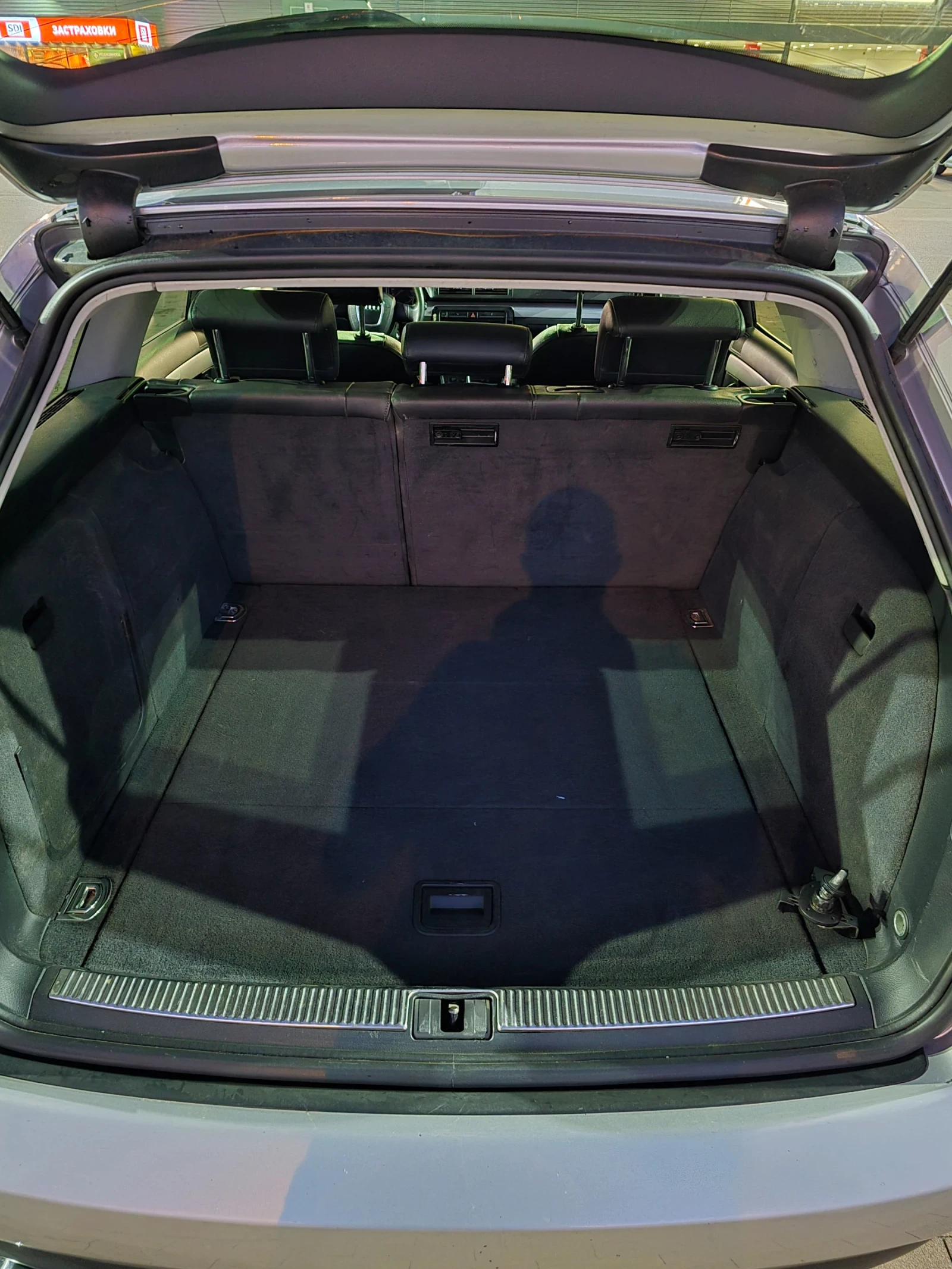 Audi A4 DIZEL 1.9 116hp 2008g, снимка 7 - Автомобили и джипове - 54558781