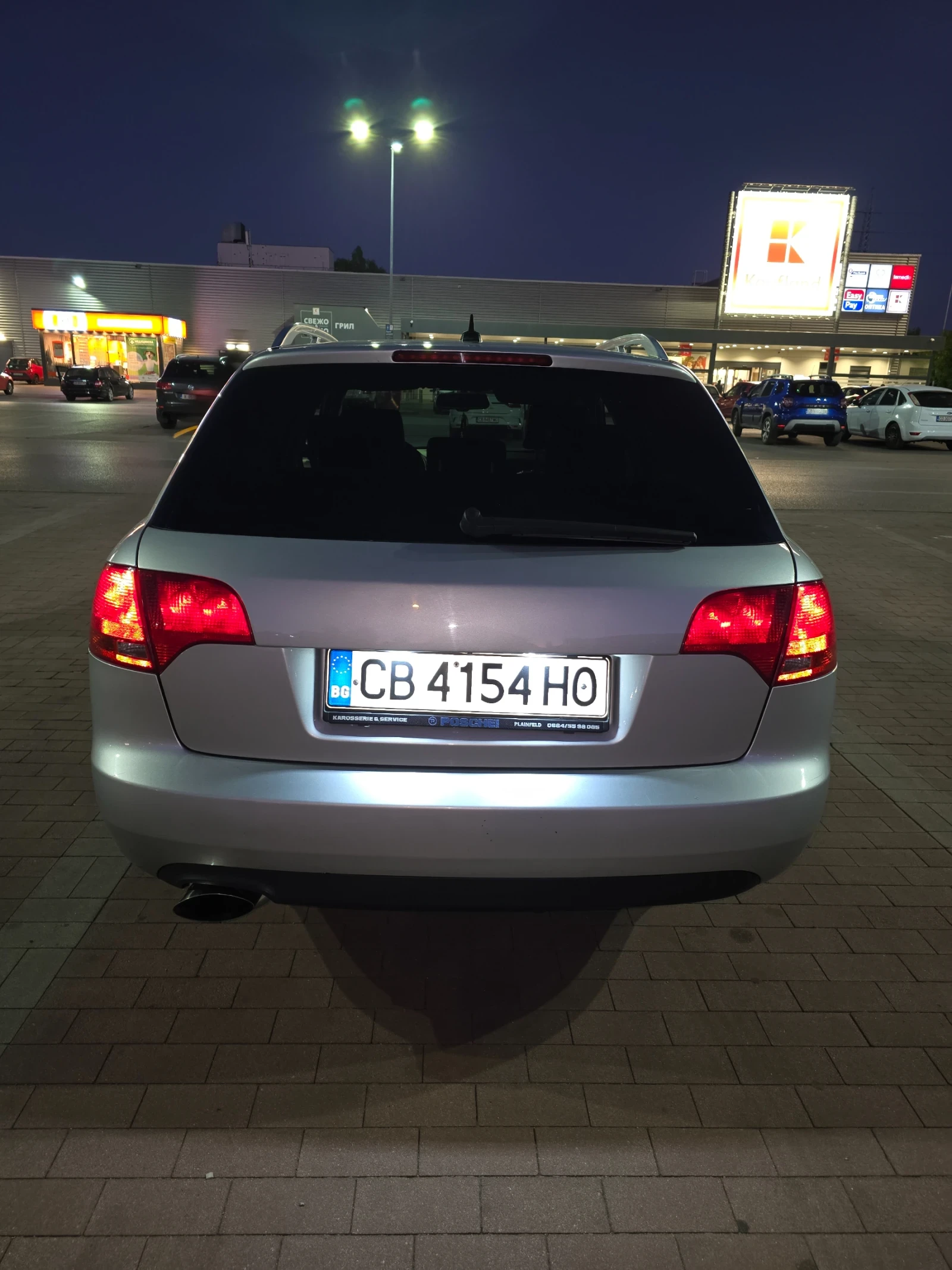 Audi A4 DIZEL 1.9 116hp 2008g, снимка 5 - Автомобили и джипове - 54558781