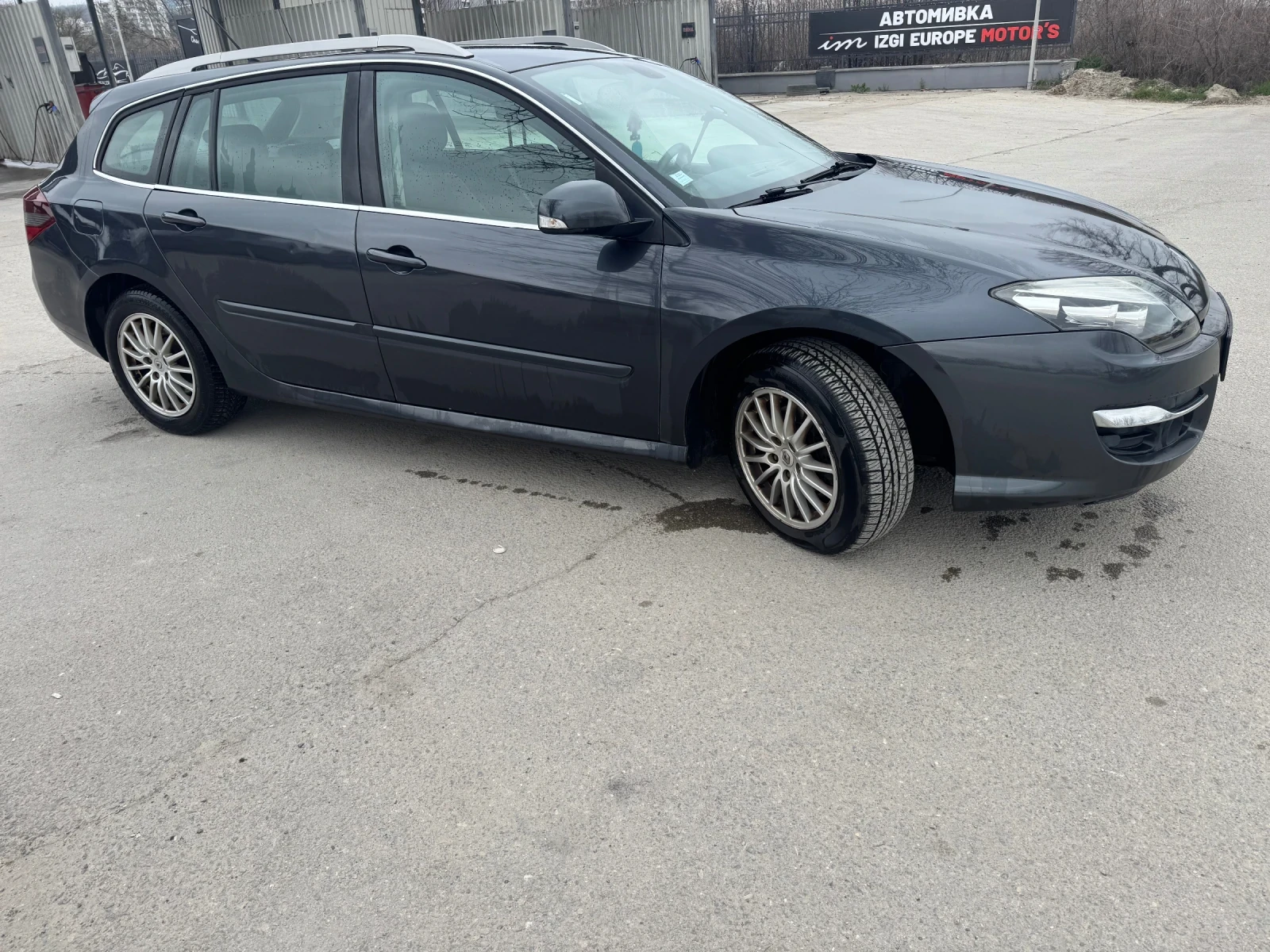 Renault Laguna Нов внос реални километри регистриран, На верига, снимка 2 - Автомобили и джипове - 54636998