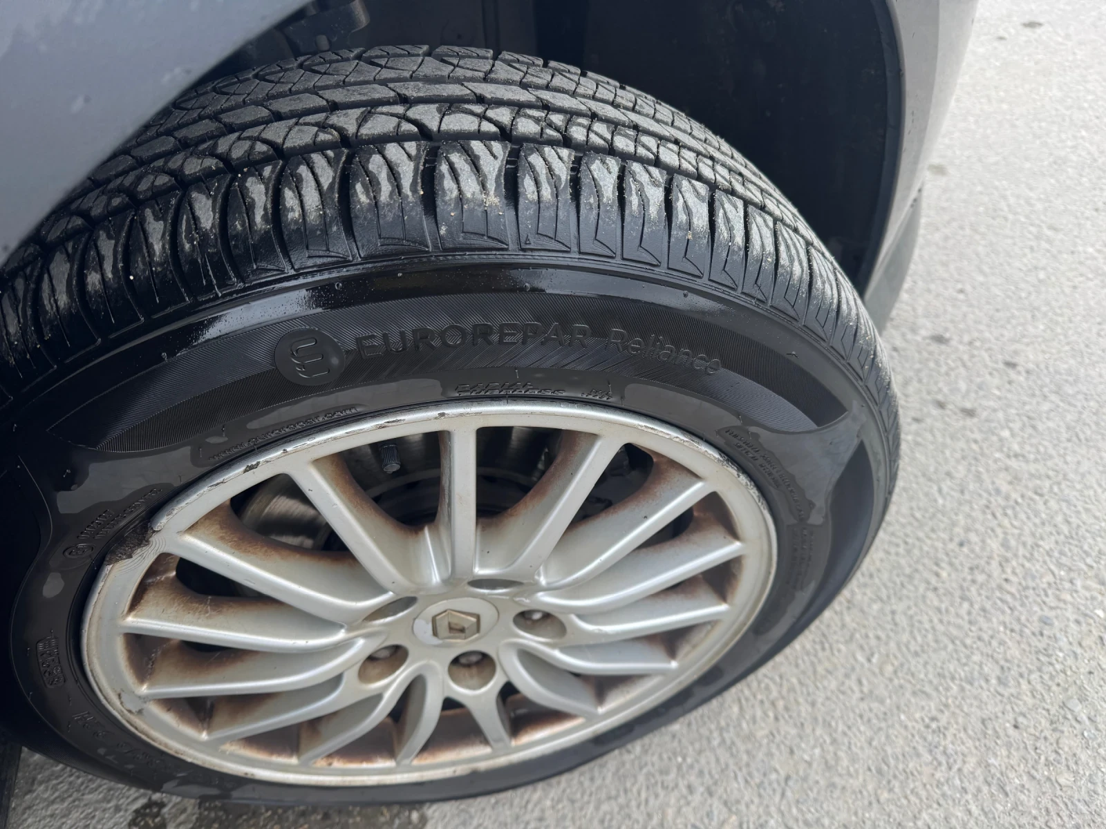 Renault Laguna Нов внос реални километри регистриран, На верига, снимка 5 - Автомобили и джипове - 54636998