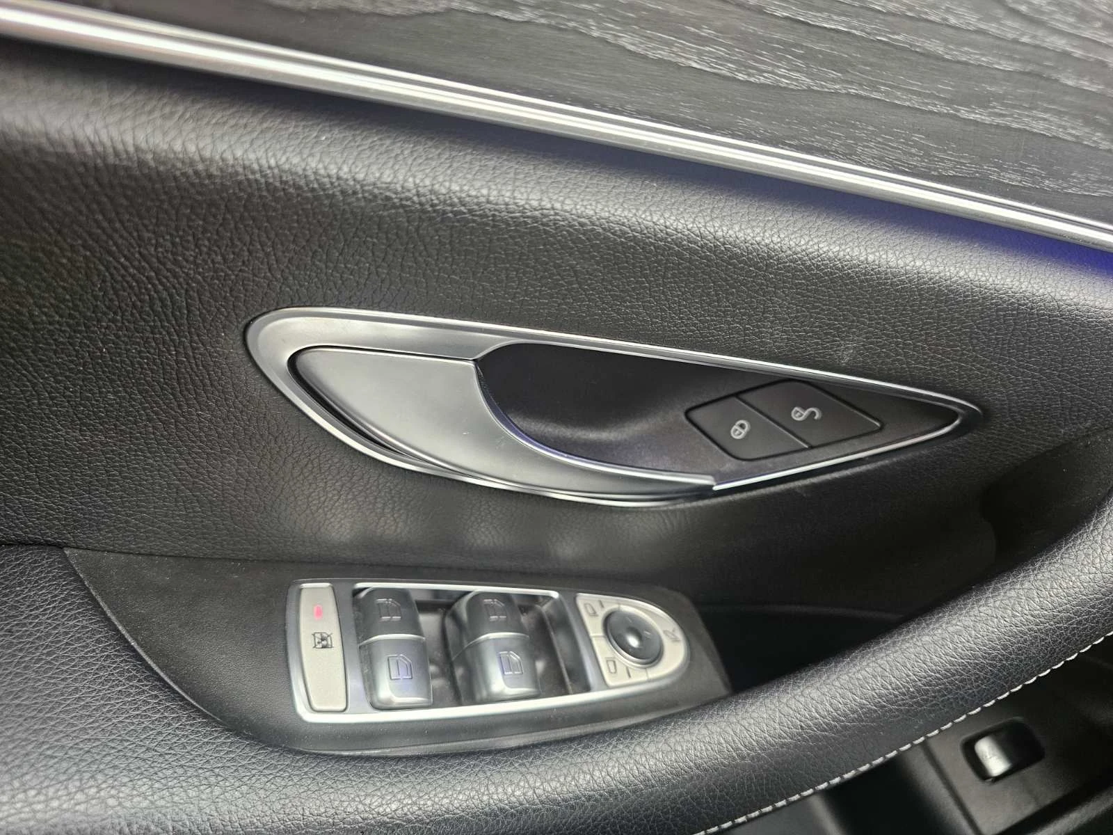 Mercedes-Benz E 350 3.0, снимка 14 - Автомобили и джипове - 54688287