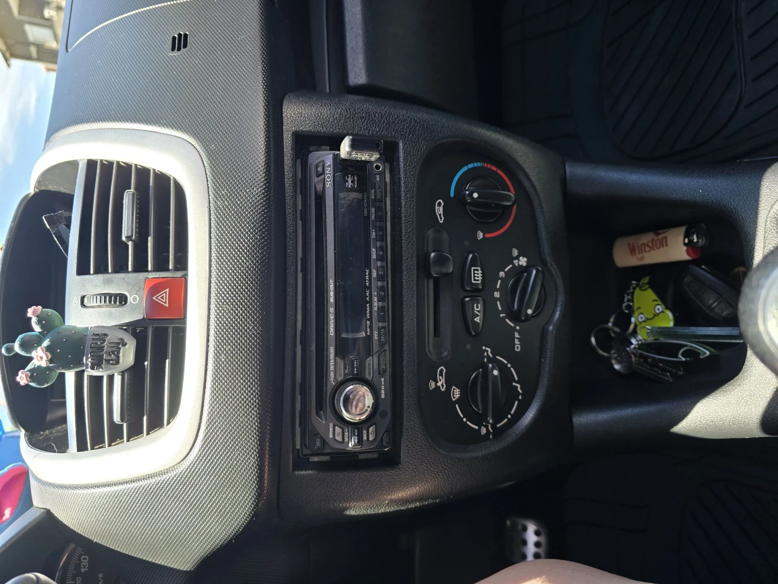 Peugeot 206, снимка 11 - Автомобили и джипове - 54719287