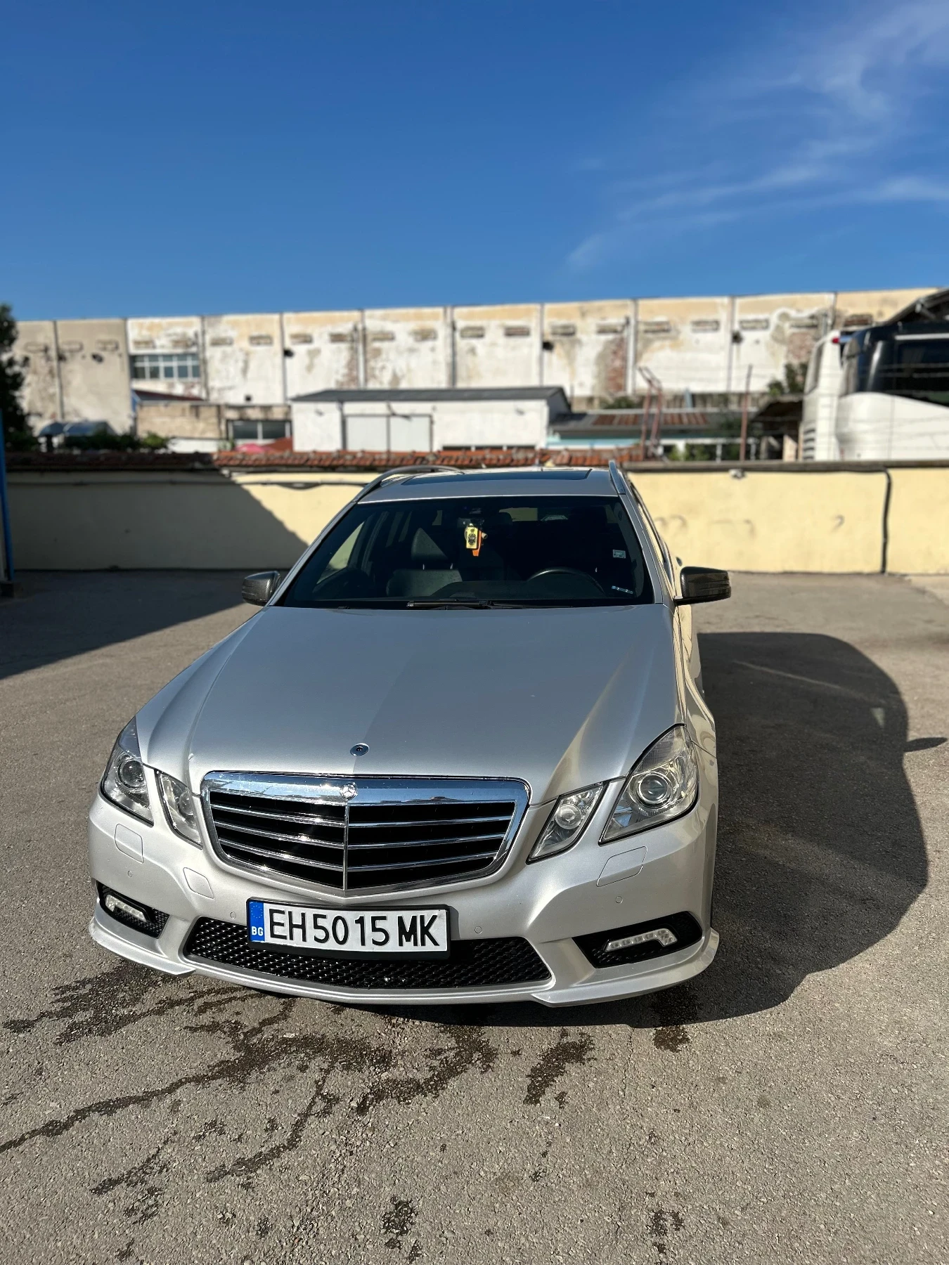 Mercedes-Benz E 250, снимка 3 - Автомобили и джипове - 54853283