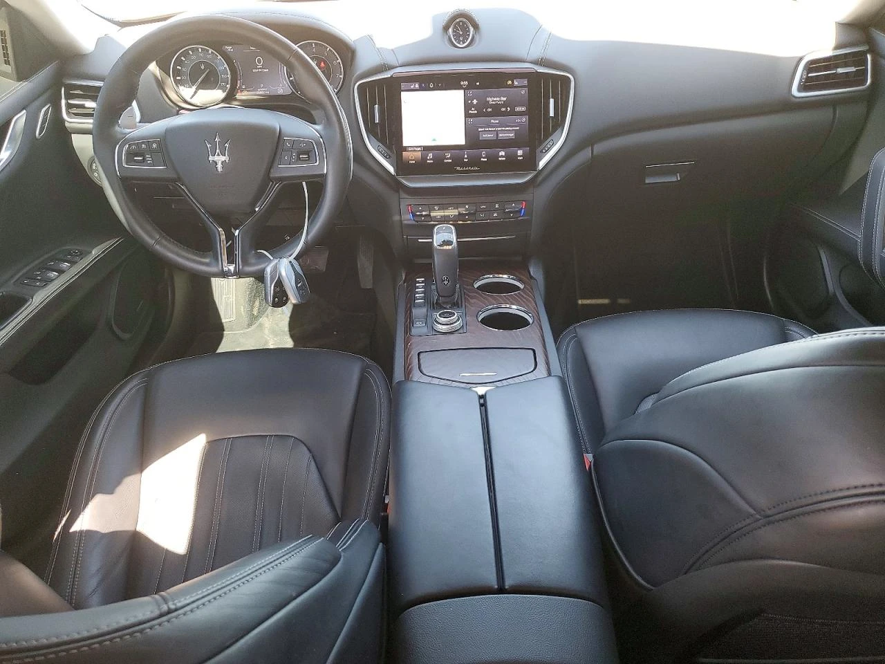 Maserati Ghibli, снимка 8 - Автомобили и джипове - 54932729
