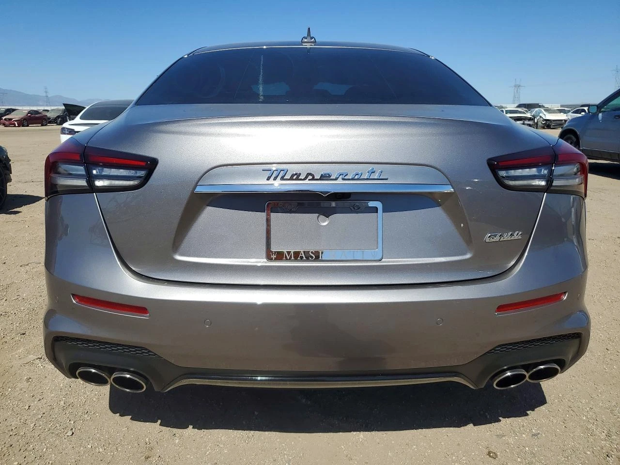 Maserati Ghibli, снимка 3 - Автомобили и джипове - 54932729