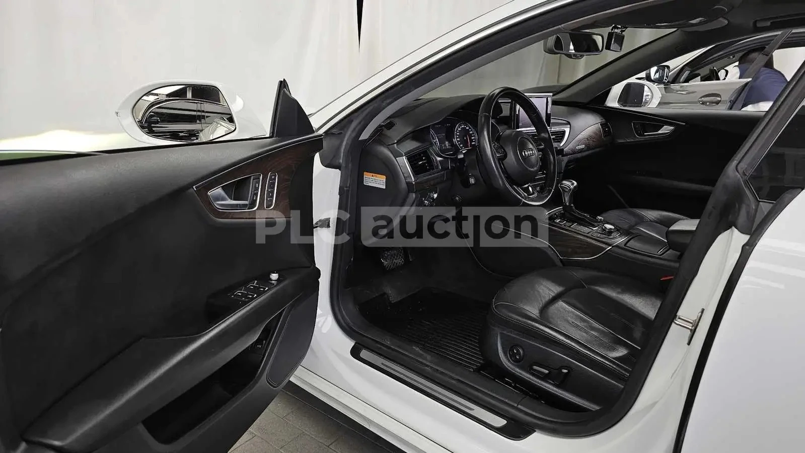 Audi A7 ПОДГРЕВИ/ШИБИДАХ/ФИКСИРАНА ЦЕНА ДО БЪЛГАРИЯ, снимка 12 - Автомобили и джипове - 54998704