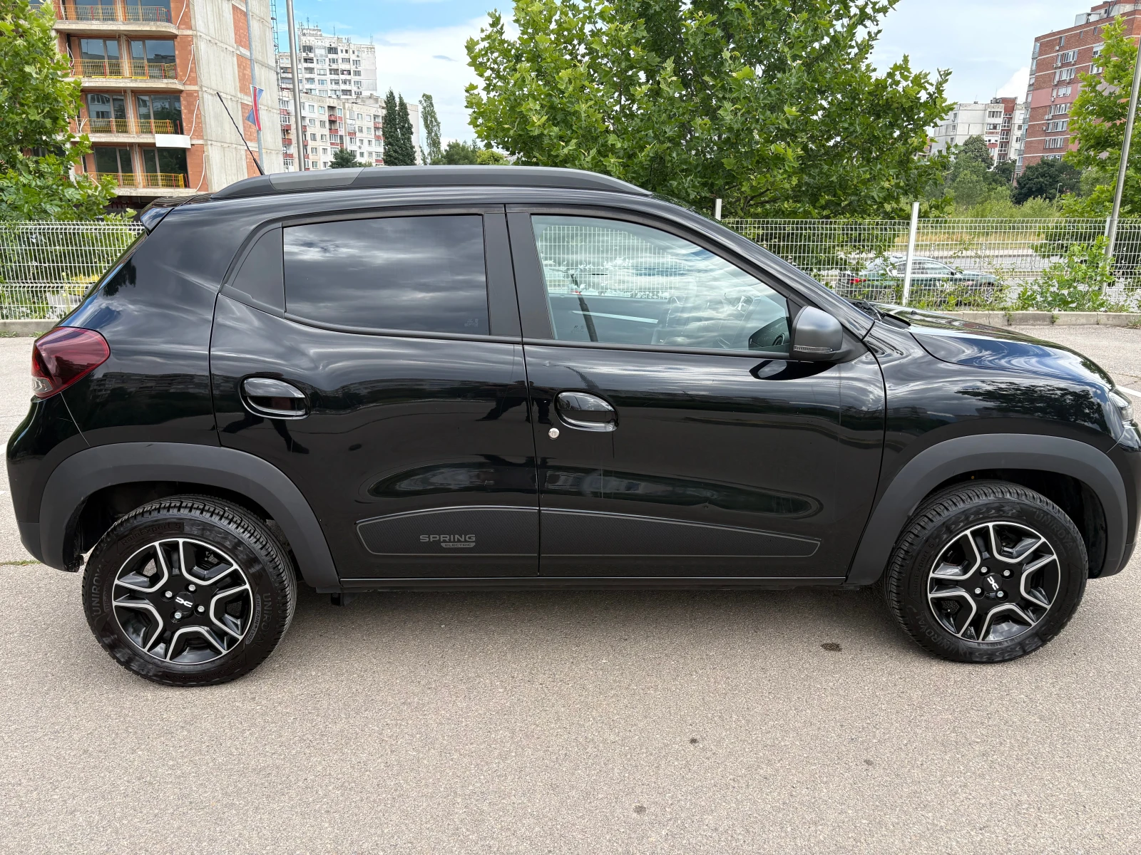 Dacia Spring, снимка 4 - Автомобили и джипове - 55119290