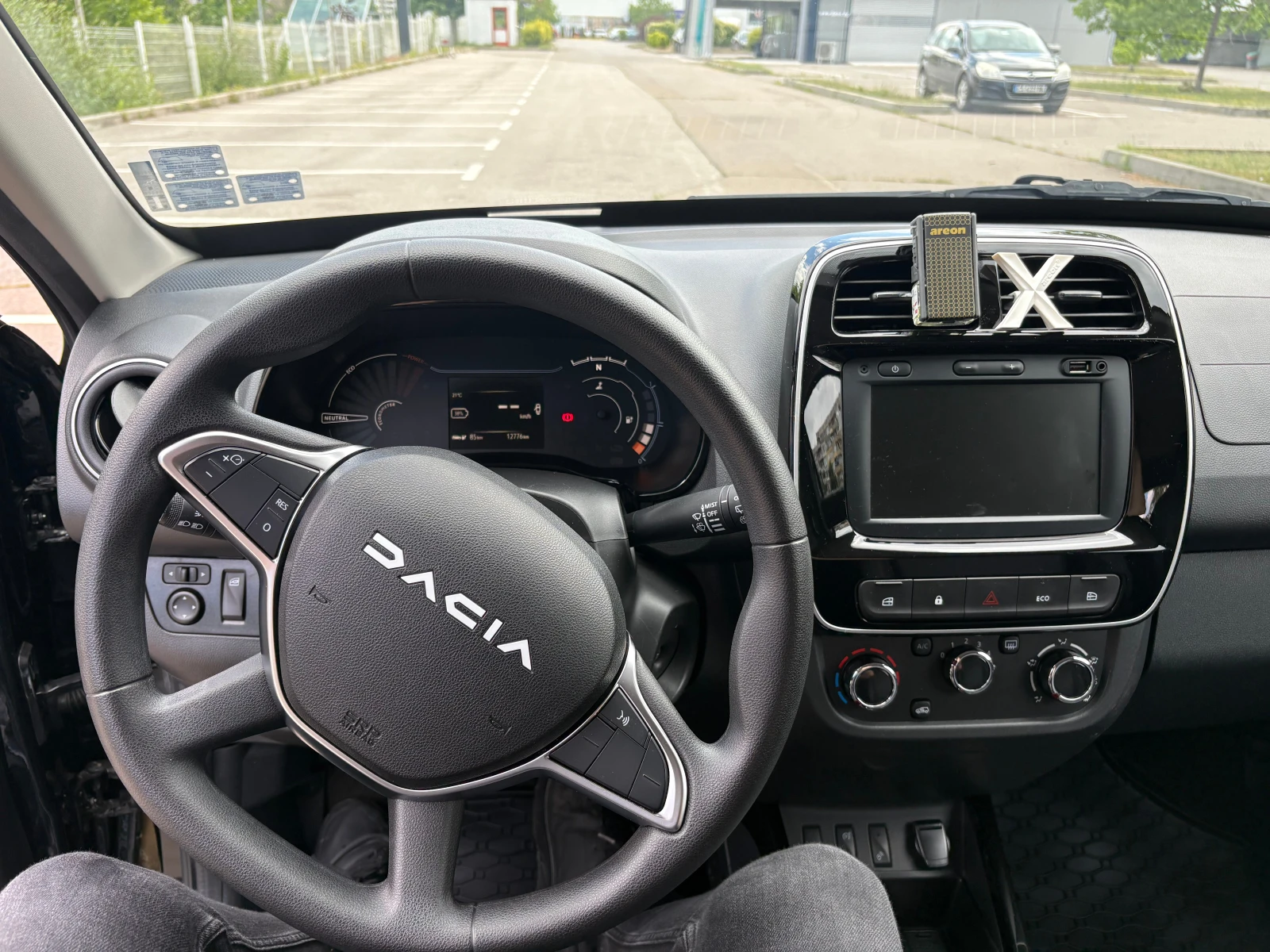 Dacia Spring, снимка 10 - Автомобили и джипове - 55119290