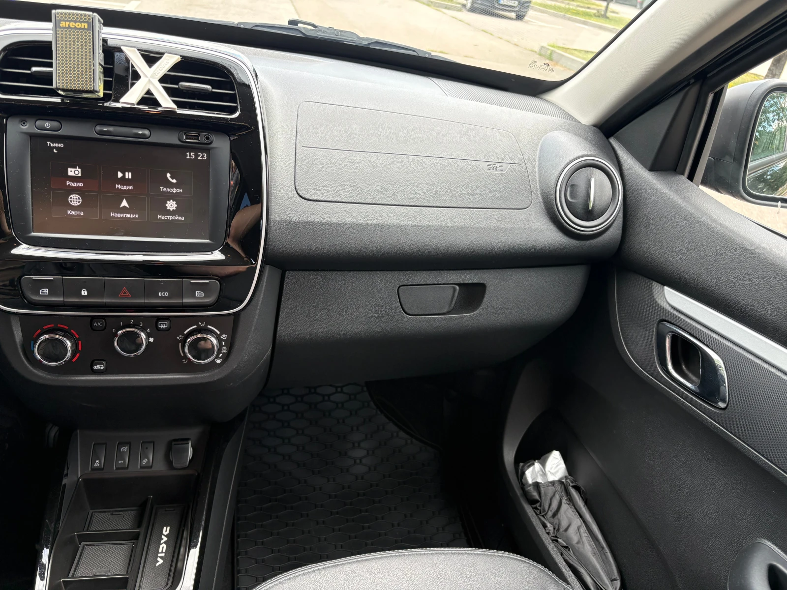 Dacia Spring, снимка 12 - Автомобили и джипове - 55119290