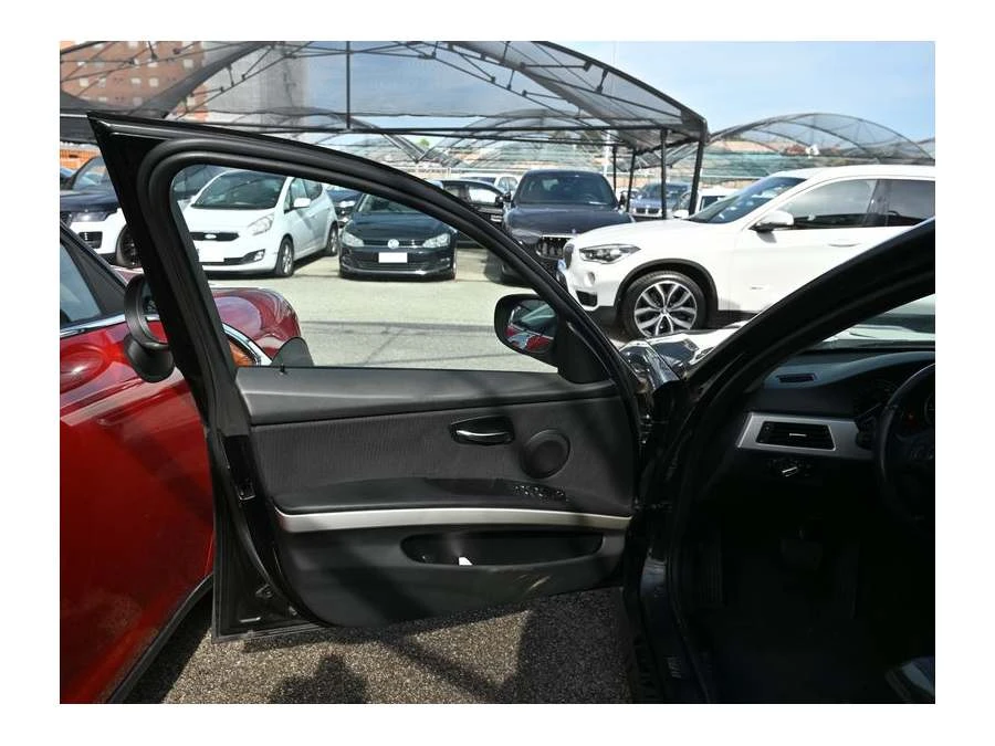 BMW 318 3er 318d, снимка 4 - Автомобили и джипове - 55382784
