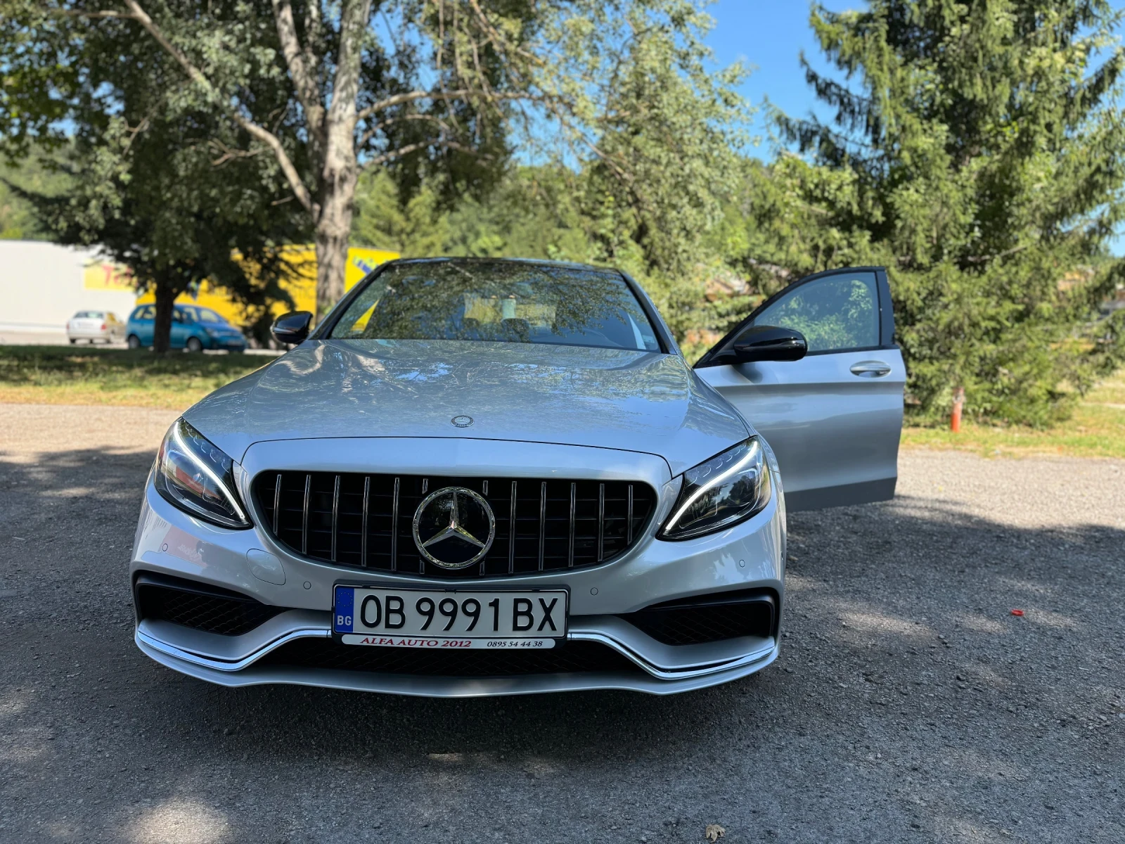 Mercedes-Benz C 220 Седан, снимка 14 - Автомобили и джипове - 55480499