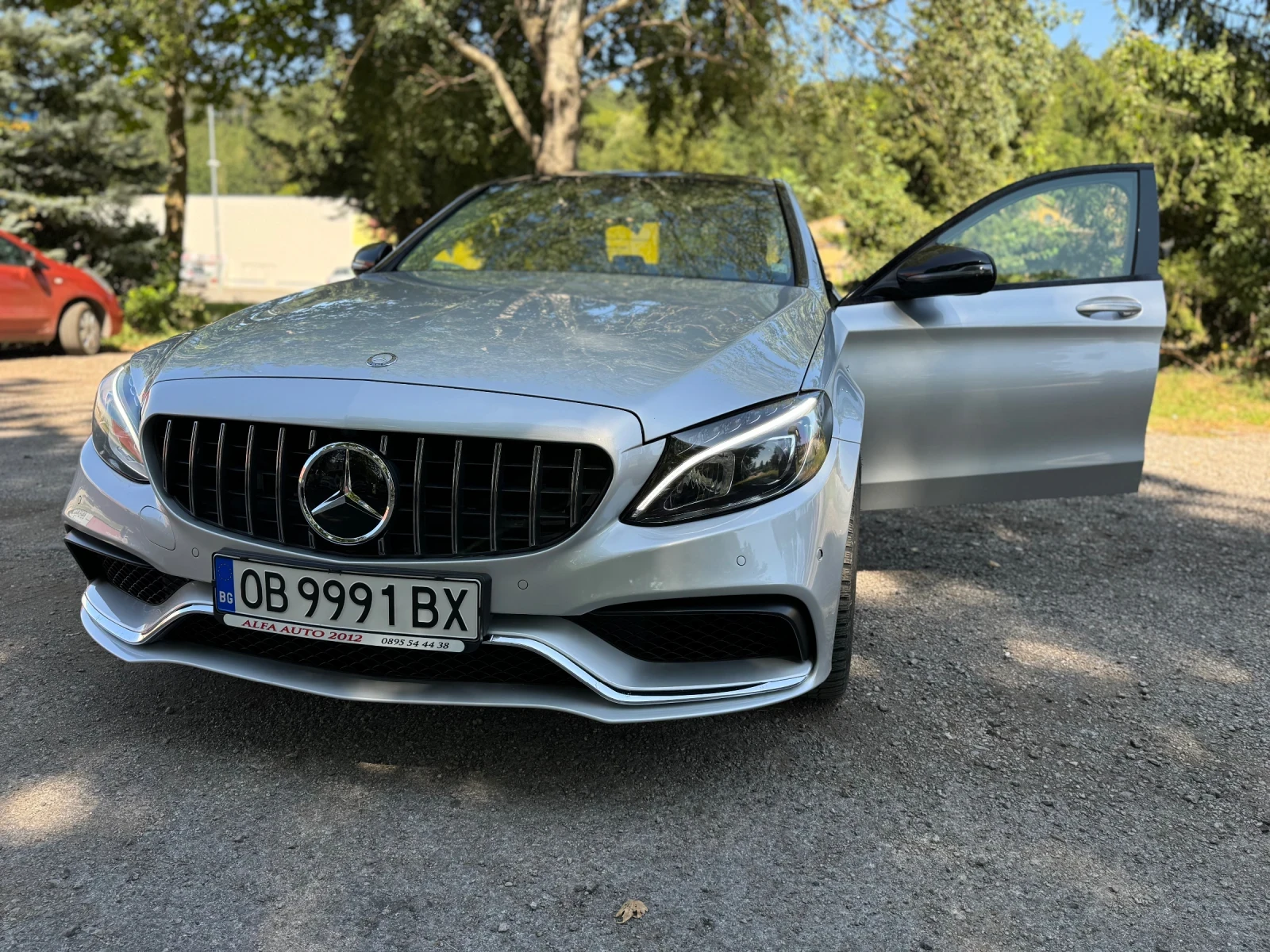 Mercedes-Benz C 220 Седан, снимка 7 - Автомобили и джипове - 55480499