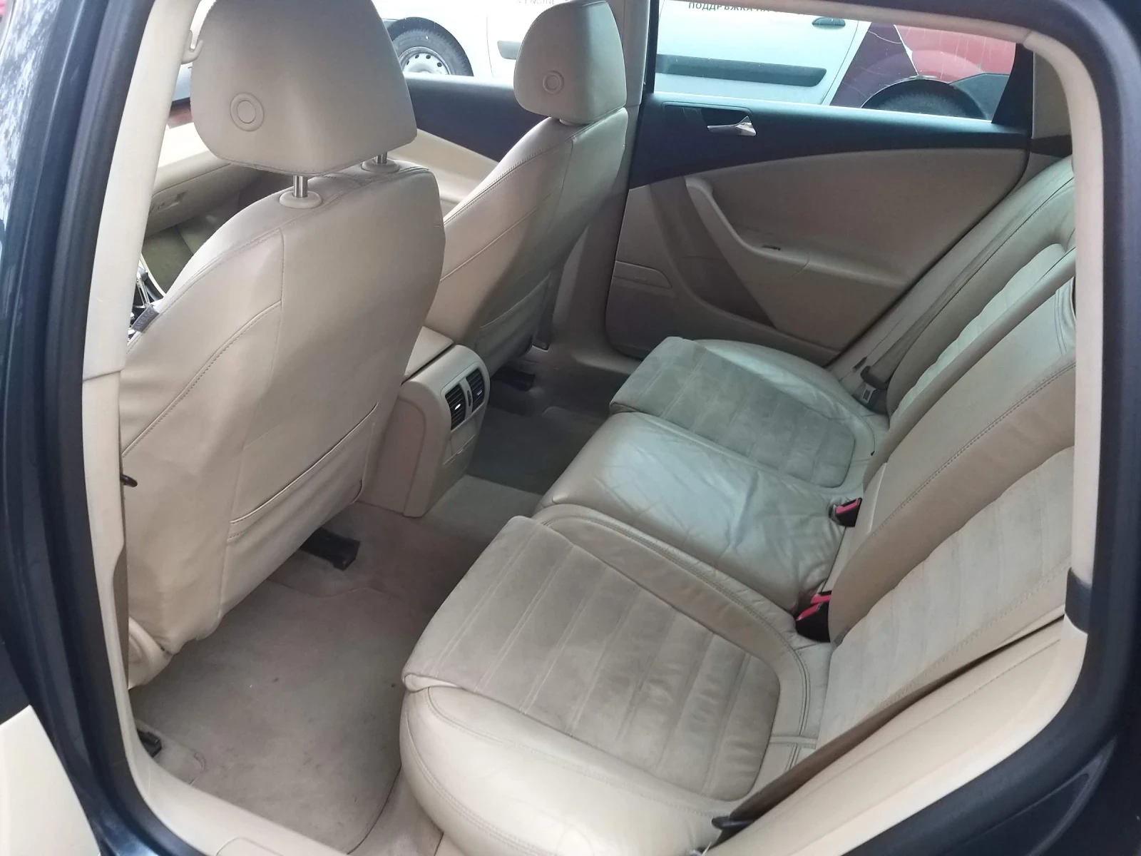 VW Passat R-line 170к.с., снимка 7 - Автомобили и джипове - 55499547