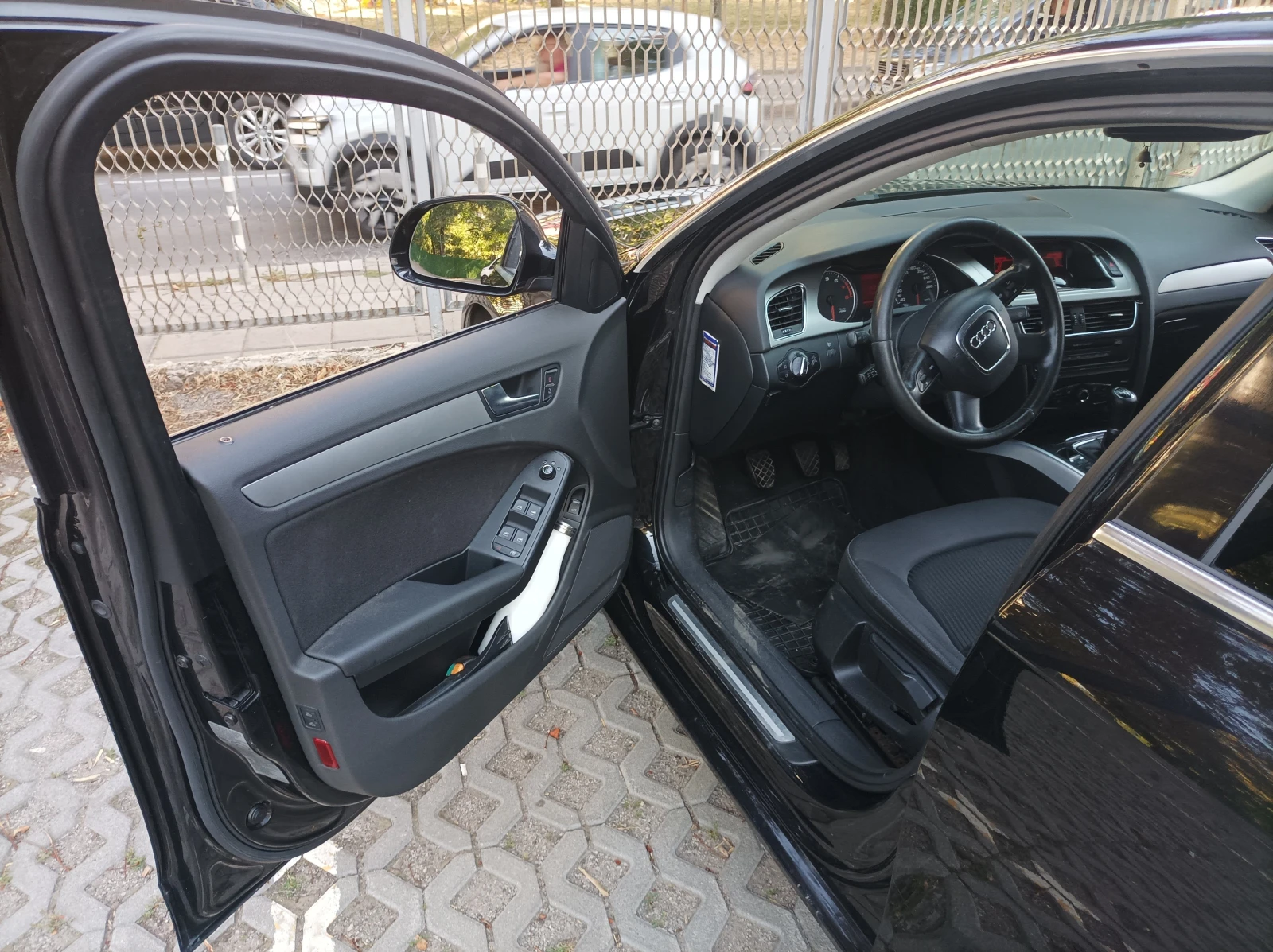 Audi A4 1.8 TFSI 160 ГАЗ, снимка 8 - Автомобили и джипове - 55743363