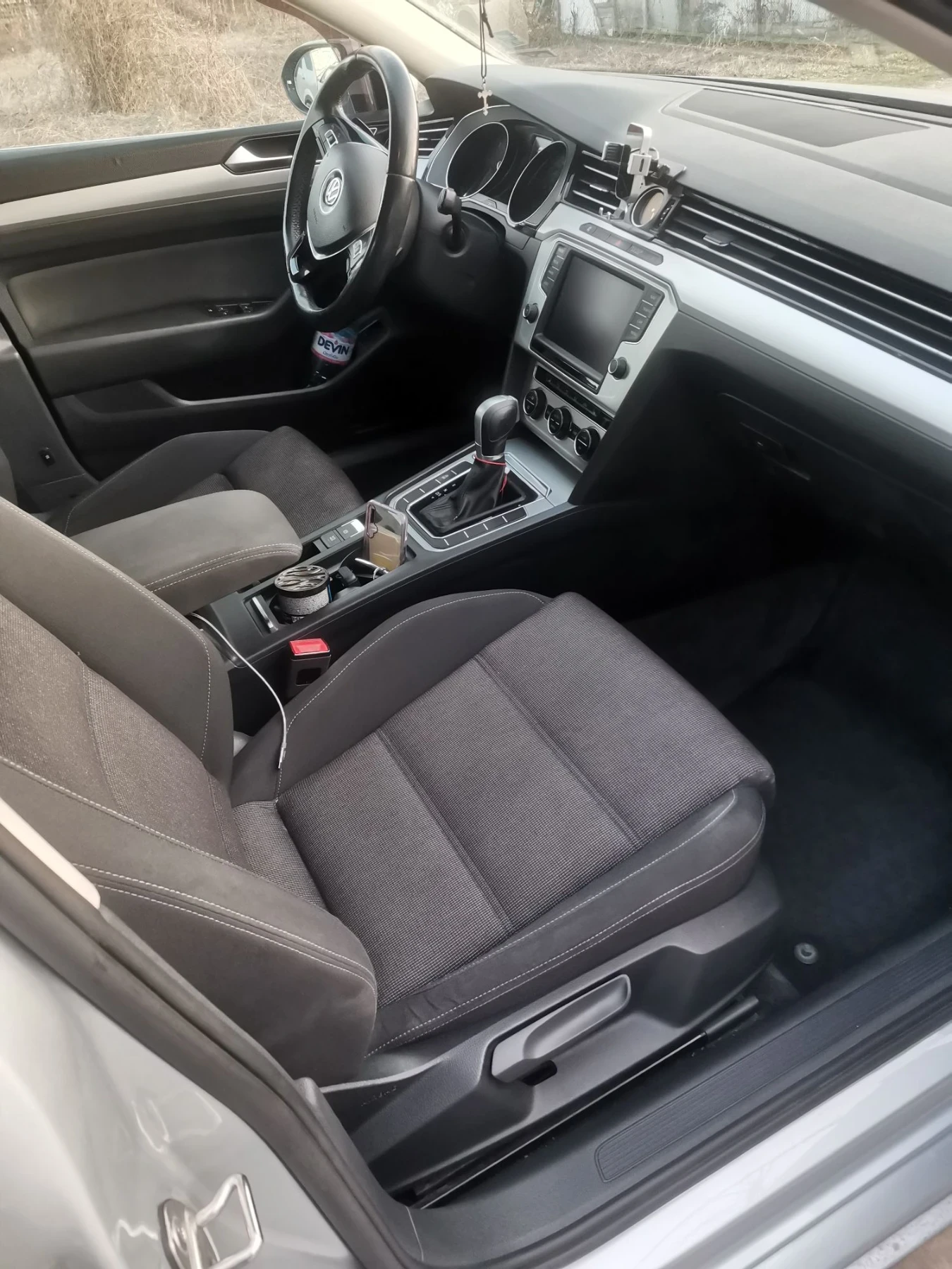 VW Passat 2.0 TDI, снимка 13 - Автомобили и джипове - 56555918