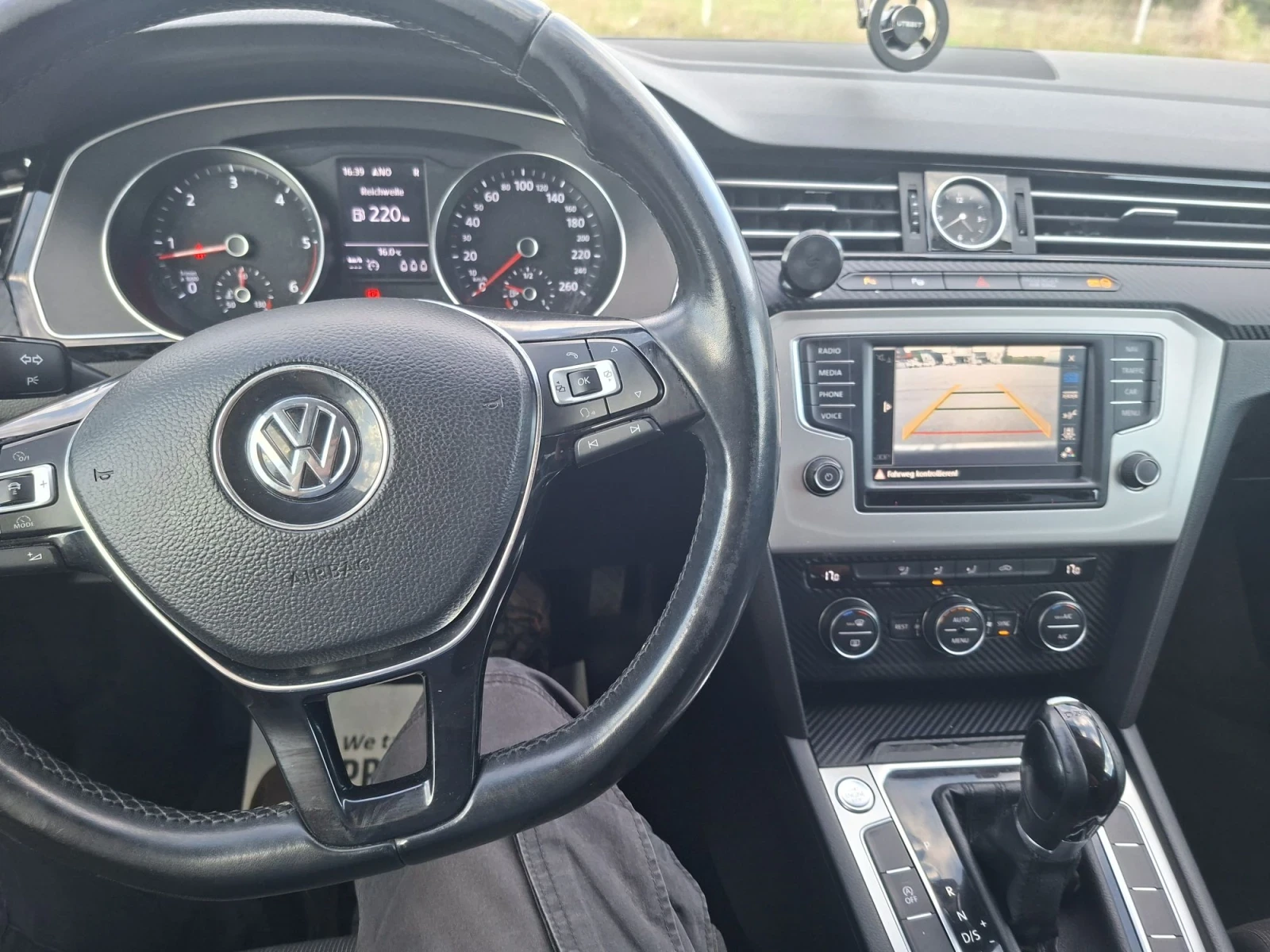 VW Passat 2.0TDi/150, снимка 12 - Автомобили и джипове - 56683370