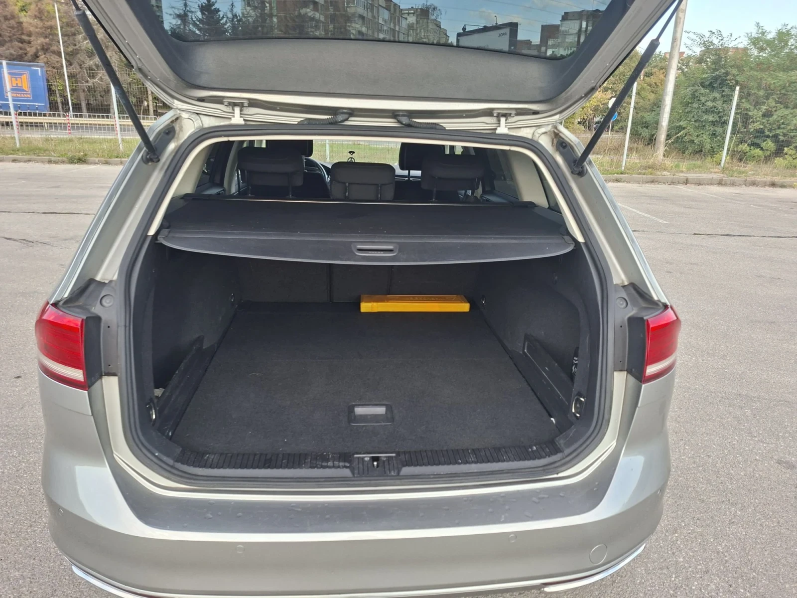 VW Passat 2.0TDi/150, снимка 13 - Автомобили и джипове - 56683370