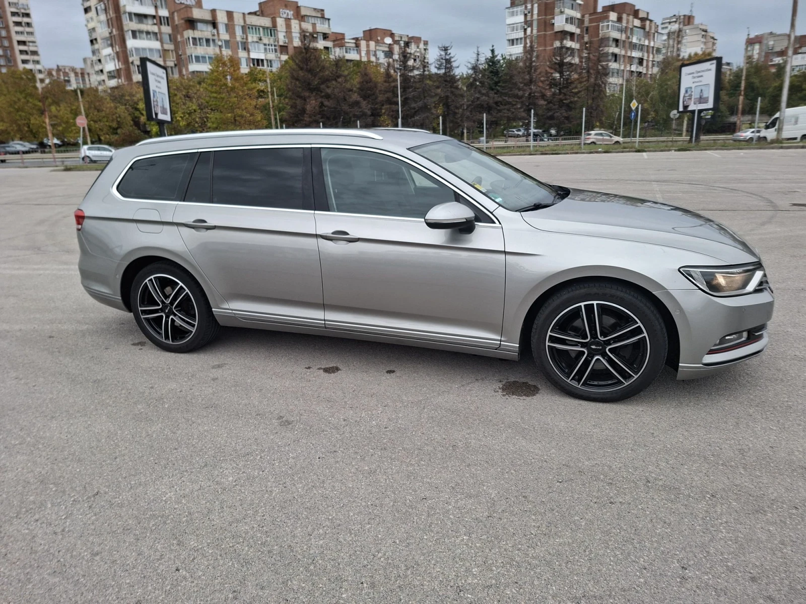 VW Passat 2.0TDi/150, снимка 3 - Автомобили и джипове - 56683370