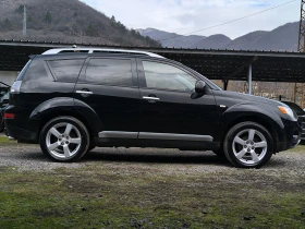 Mitsubishi Outlander -2.2DID-156кс-4х4-6 скорости-7 места-КЛИМАТРОНИК-, снимка 2