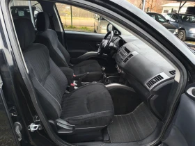 Mitsubishi Outlander -2.2DID-156кс-4х4-6 скорости-7 места-КЛИМАТРОНИК-, снимка 15