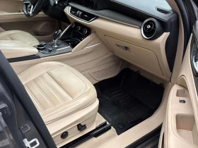 Alfa Romeo Stelvio * Ti Lusso * DISTRONIC* ПОДГРЕВИ* + ГУМИ С ДЖАНТИ, снимка 16
