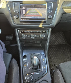 VW Tiguan 4Motion* 190hp* Digital* Печка - 19300 € / 37747.52 лв. - 71930287 6