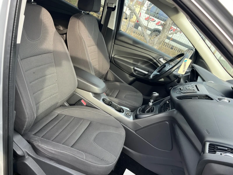 Ford Kuga 2.0TDCI, снимка 10 - Автомобили и джипове - 48165587