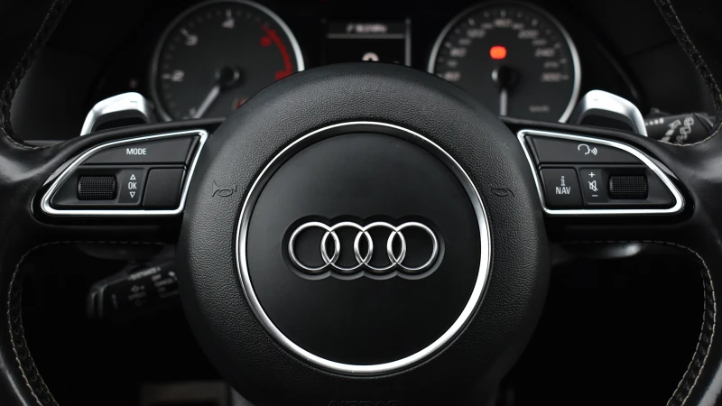 Audi SQ5 3.0 TDI V6 Quattro, снимка 9 - Автомобили и джипове - 49750048