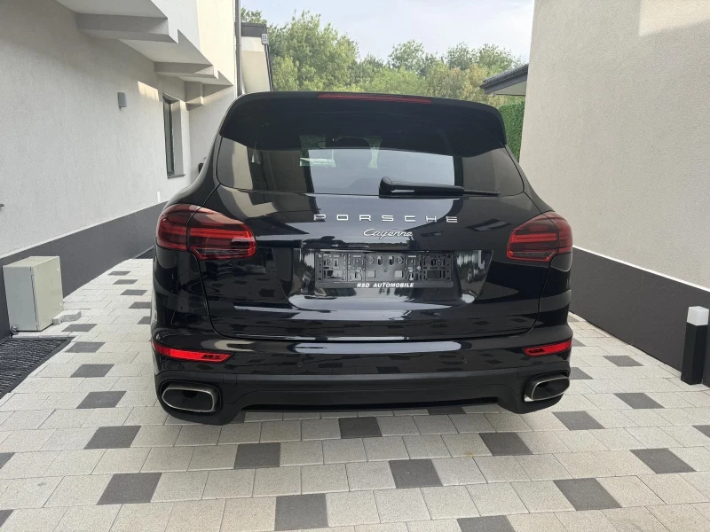 Porsche Cayenne, снимка 2 - Автомобили и джипове - 52634943