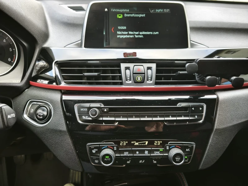 BMW X1, снимка 15 - Автомобили и джипове - 53385692