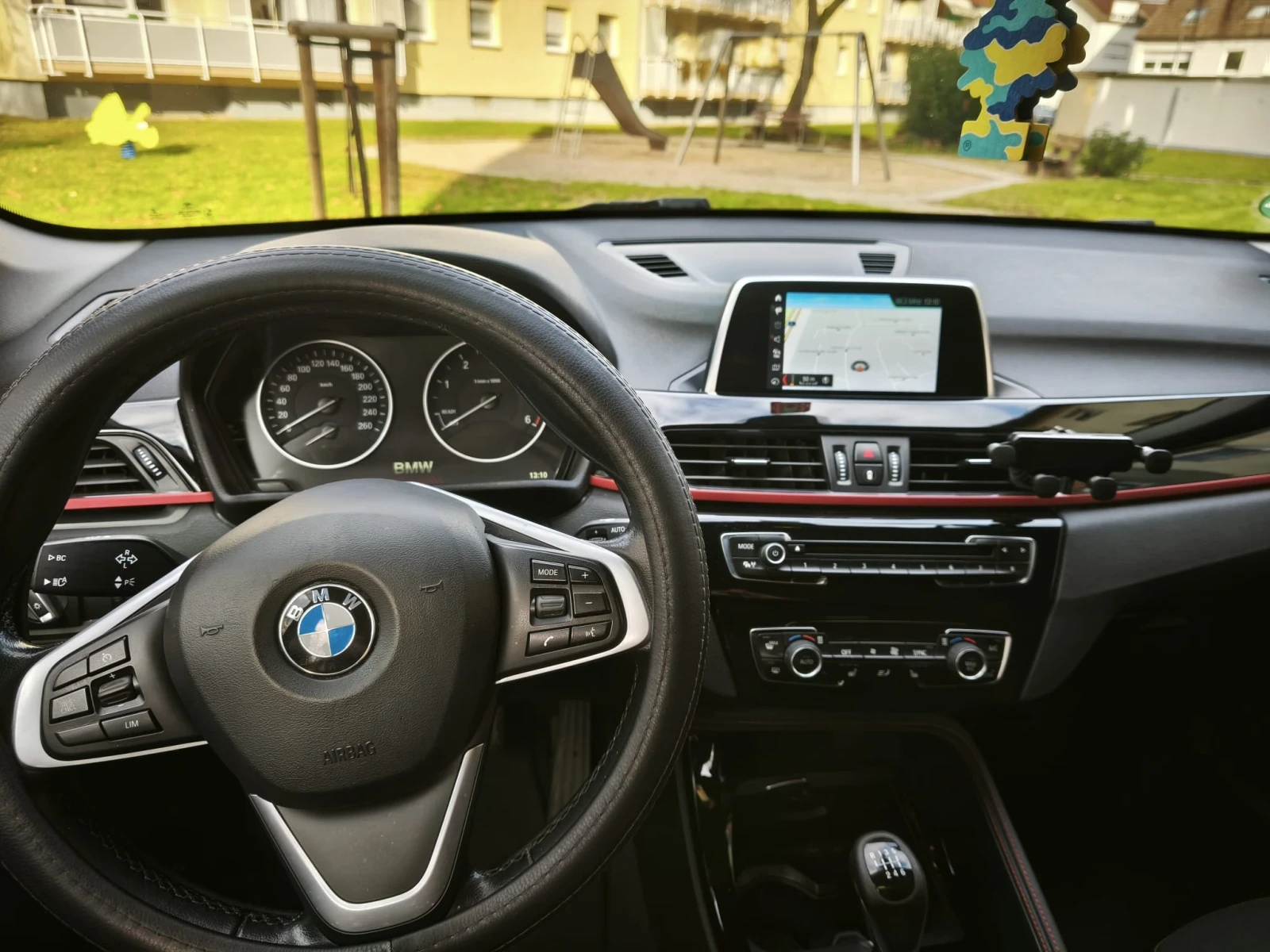 BMW X1  - изображение 5