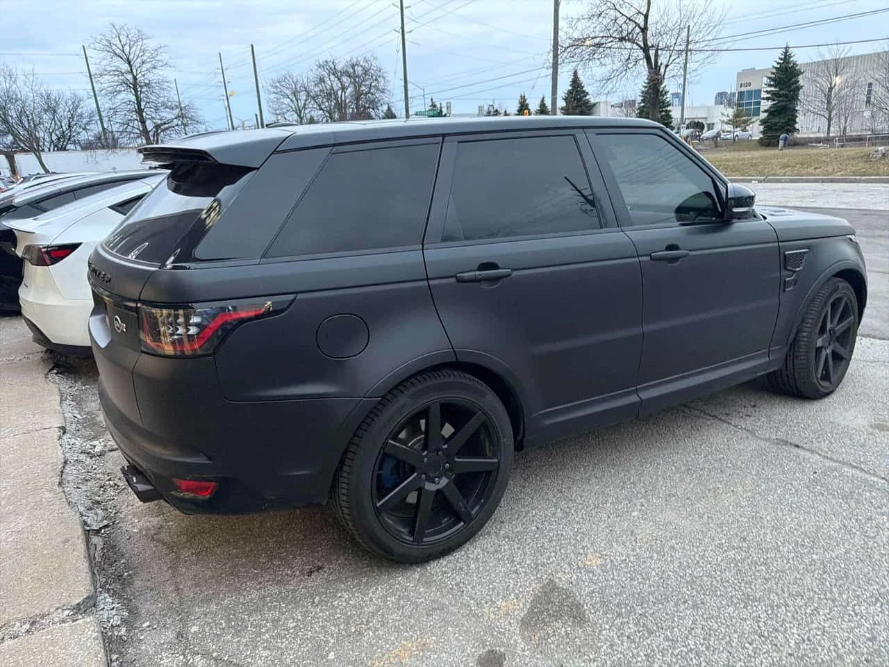 Land Rover Range Rover Sport * V8 Supercharged * CARFAX * ПАНОРАМА * MERIDIAN, снимка 3 - Автомобили и джипове - 54038129