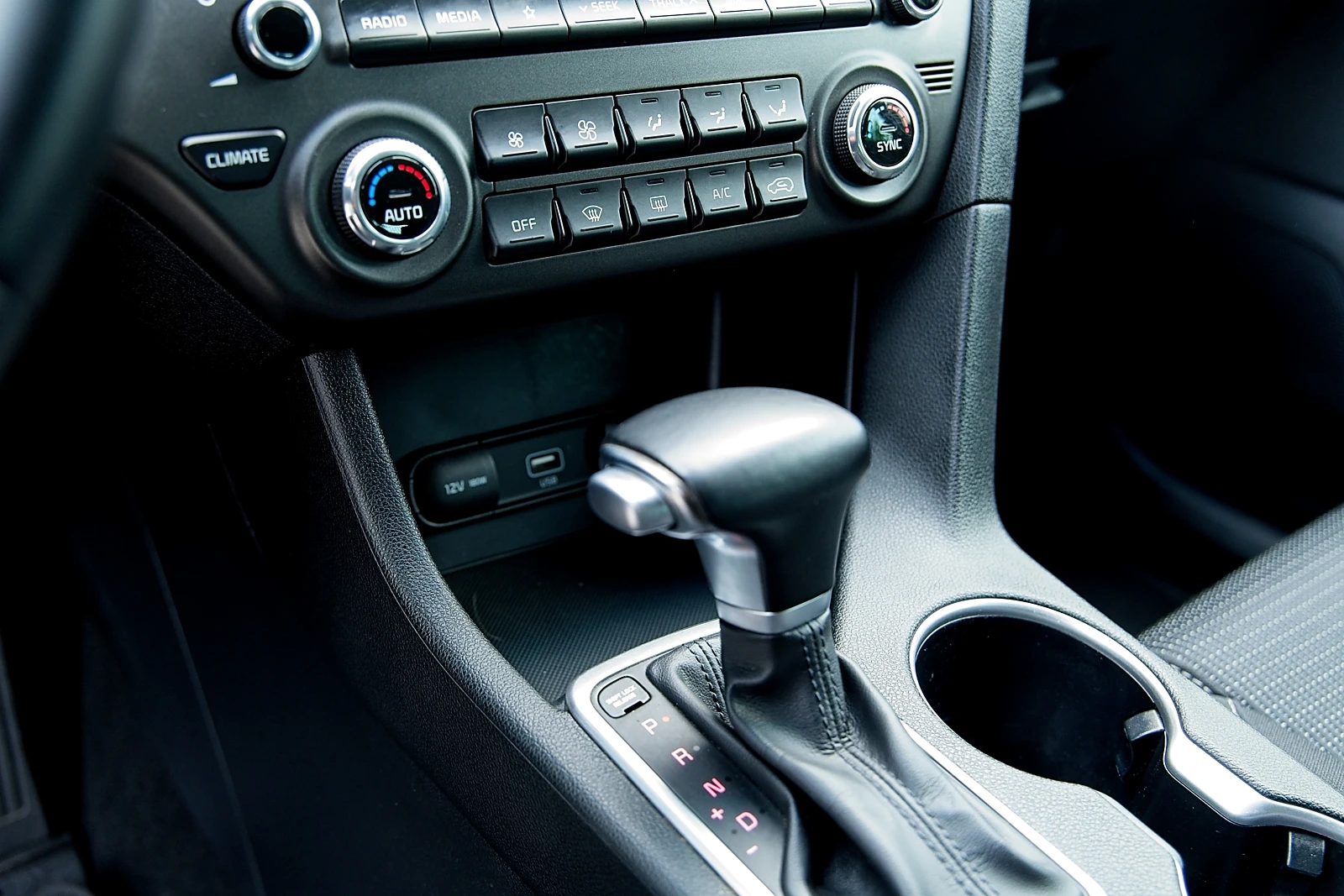 Kia Sportage 1.6 CRDI AUTOMAT | Mobile.bg � ����������� 8