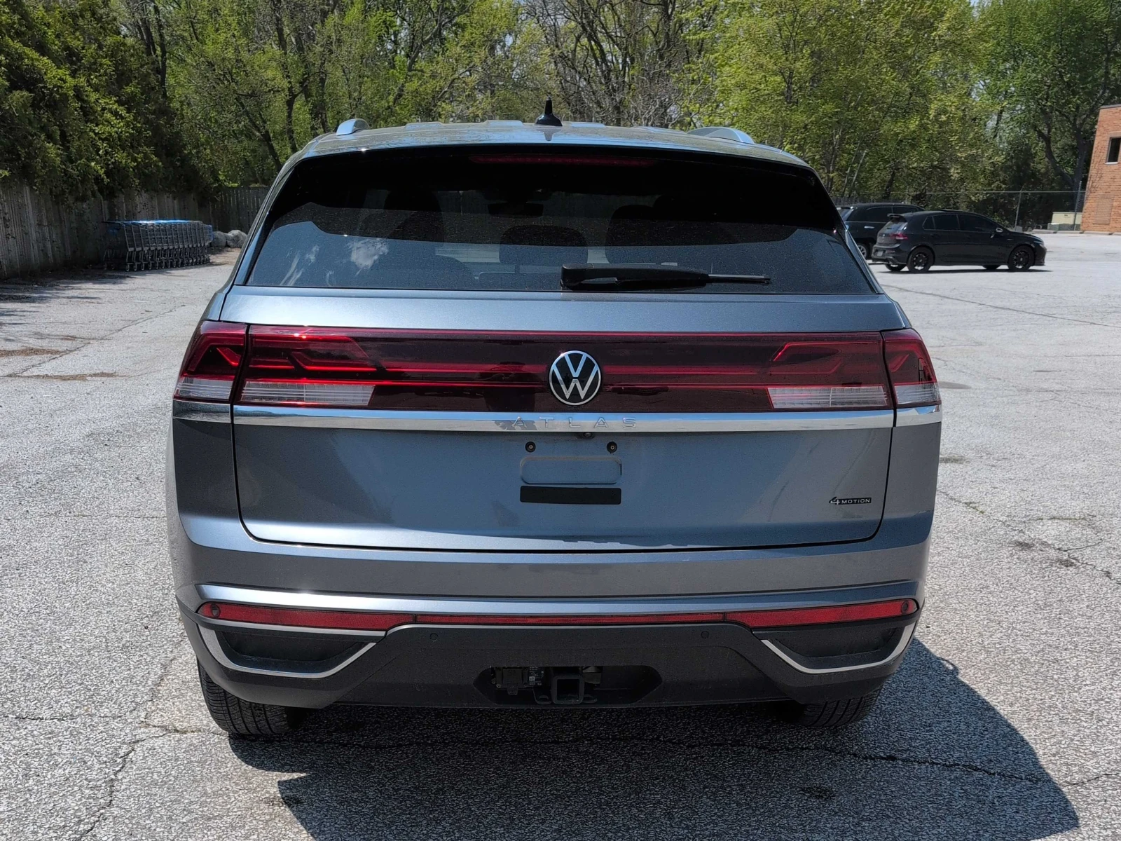 VW Atlas * * CARFAX * * АВТО КРЕДИТ * * Цена до БГ * * , снимка 5 - Автомобили и джипове - 54496732