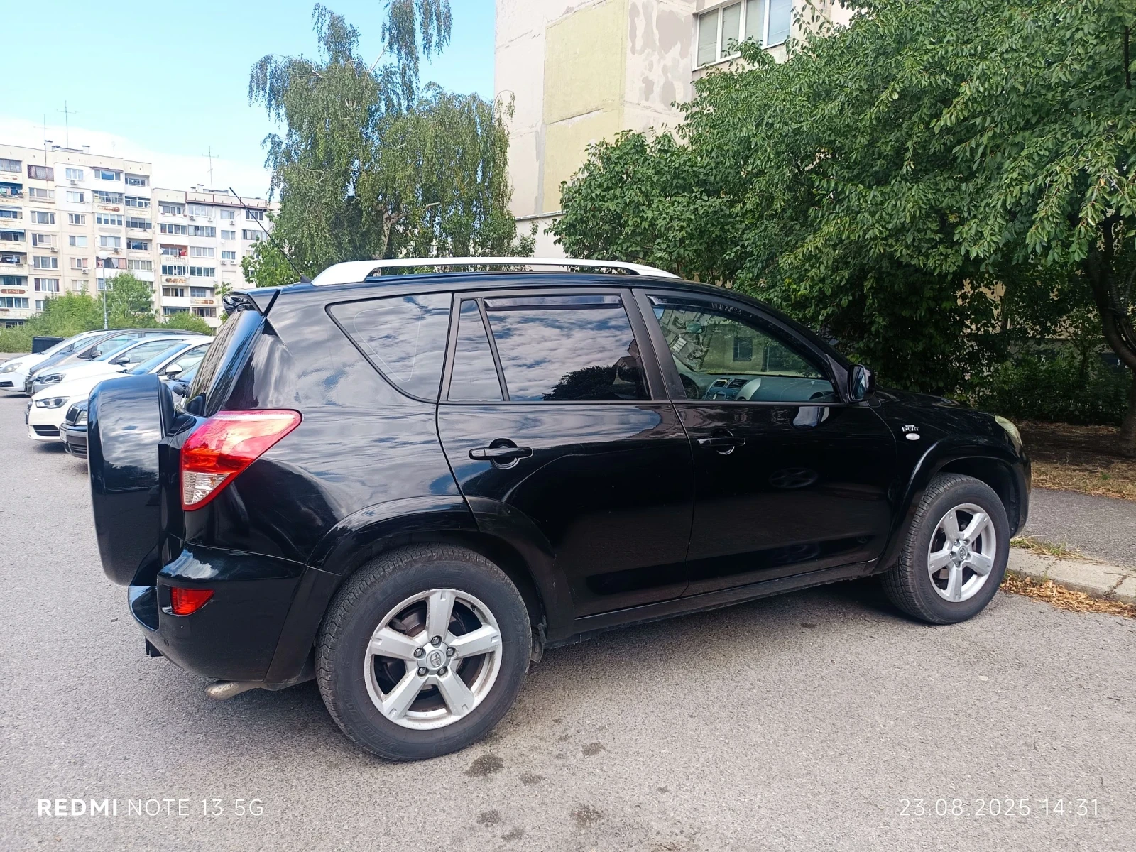 Toyota Rav4, снимка 3 - Автомобили и джипове - 54900501