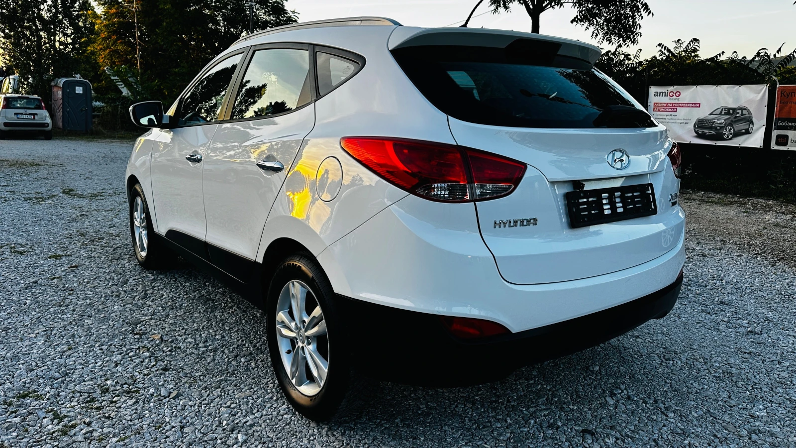 Hyundai IX35, снимка 4 - Автомобили и джипове - 54905845