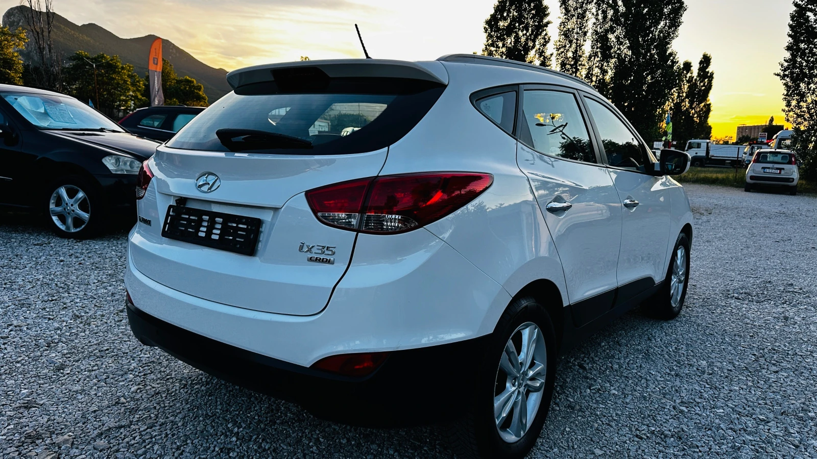 Hyundai IX35, снимка 5 - Автомобили и джипове - 54905845