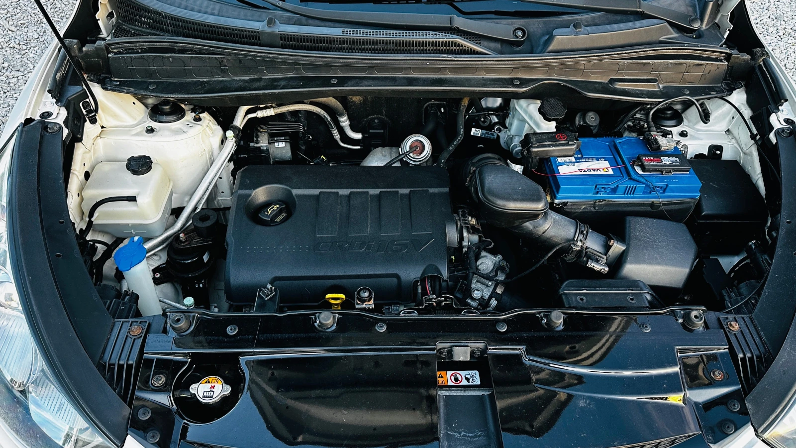 Hyundai IX35, снимка 16 - Автомобили и джипове - 54905845