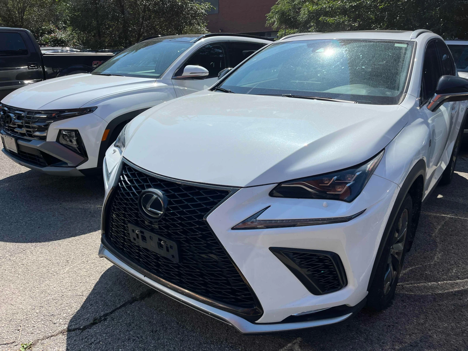Lexus NX * 300 * CARFAX * ОПЦИЯ ЗА ФИНАНСИРАНЕ, снимка 6 - Автомобили и джипове - 56156366