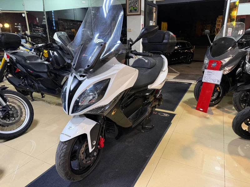 Kymco Xciting 300, снимка 10 - Мотоциклети и мототехника - 52653683