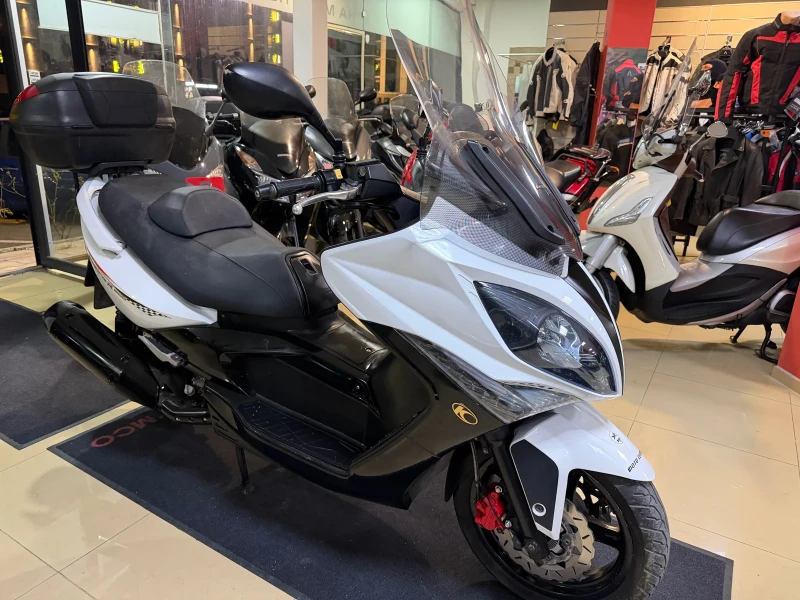 Kymco Xciting 300, снимка 3 - Мотоциклети и мототехника - 52653683