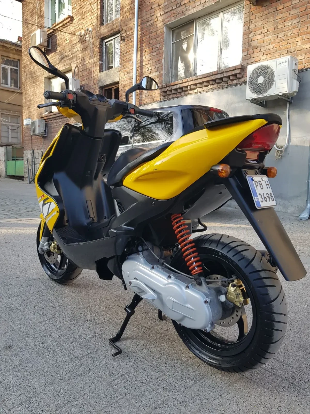 Yamaha Aerox 50 - изображение 3