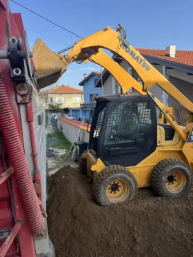 Мини челни товарачи Komatsu SK1020, снимка 1