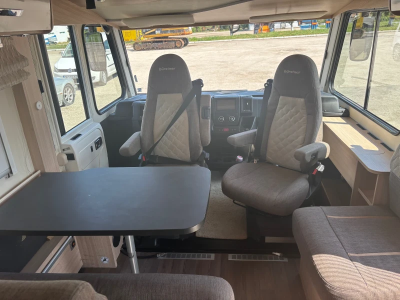 Кемпер Burstner Lyseo, снимка 17 - Каравани и кемпери - 50528661