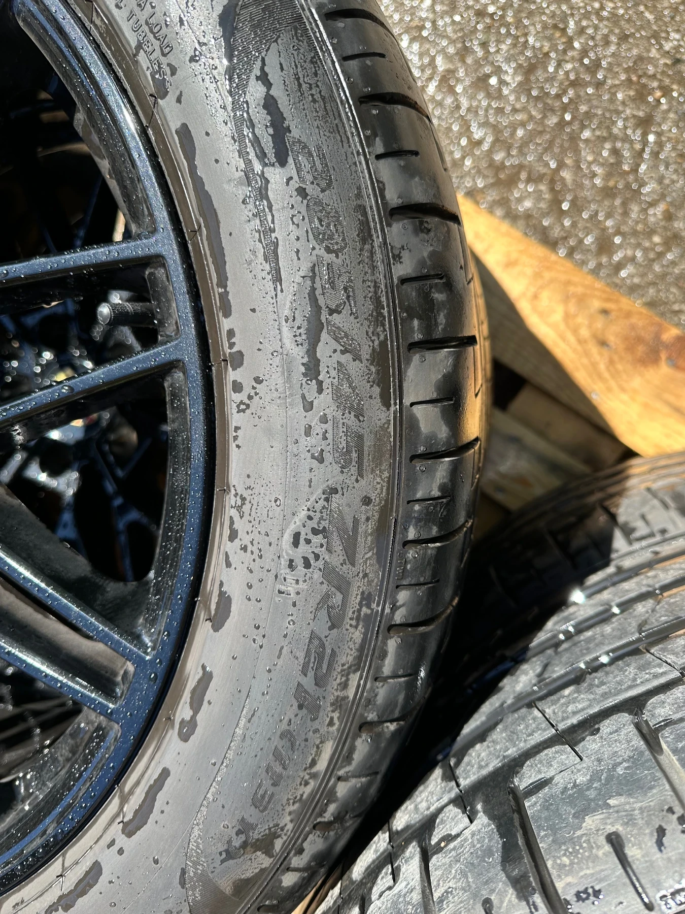 Гуми с джанти Pirelli 315/40R21, снимка 8 - Гуми и джанти - 54154843
