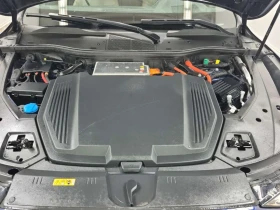 Audi E-Tron TECHNIK/ CARFAX/2 Ключа/Подгрев/Обдух/Панорама, снимка 16