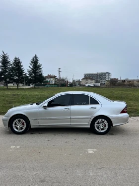 Mercedes-Benz C 220, снимка 4