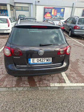 VW Passat - 2700 € / 5280.74 лв. - 39112493 7